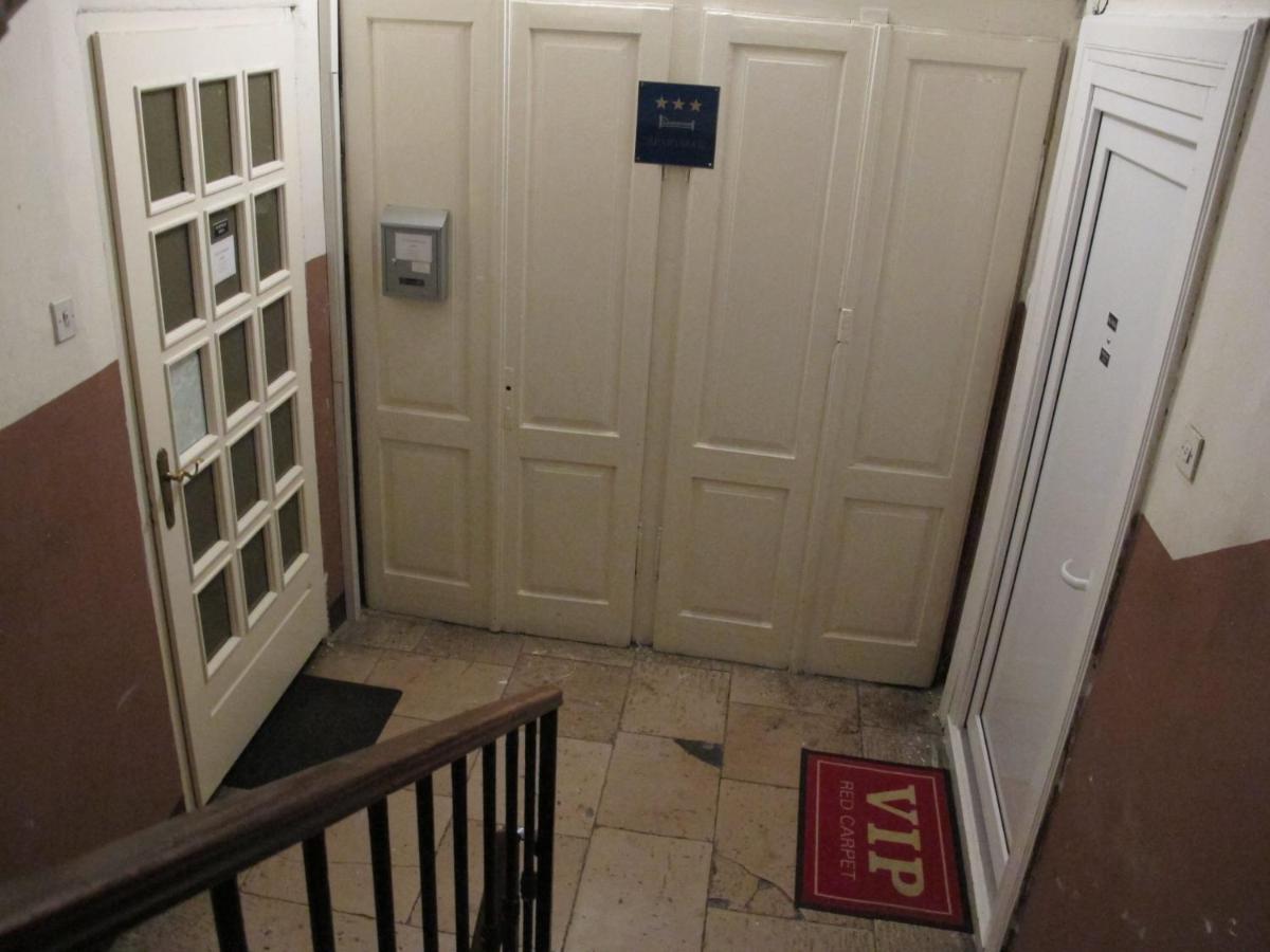 Apartman Licia リエカ エクステリア 写真